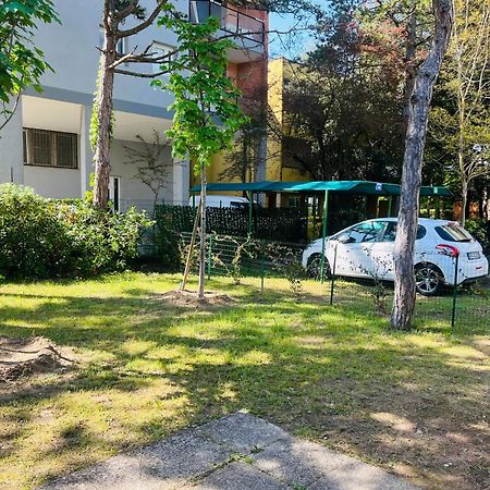 Villa Raffaella Бибионе Екстериор снимка